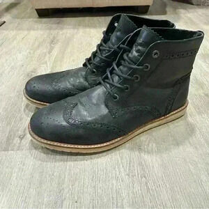 Crevo Men’s Boardwalk Black Leather Chukka Boots